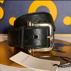 Black Leather monogram Gucci Belt